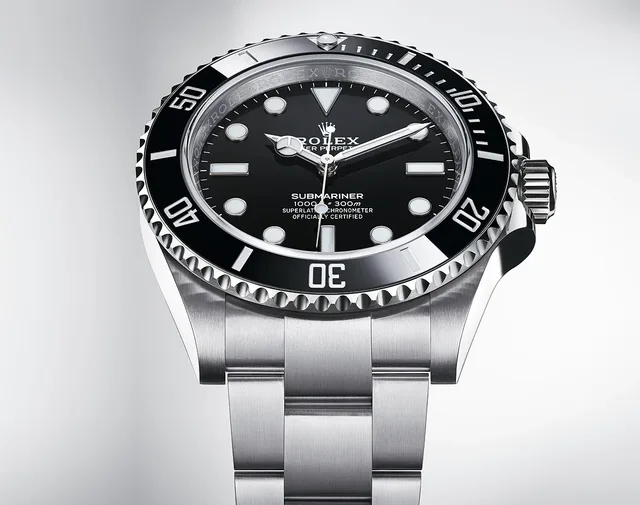 Rolex_Submariner_2020_front_1000