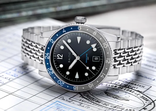 Aquascaphe_GMT_Lifestyle03_Grey_v2