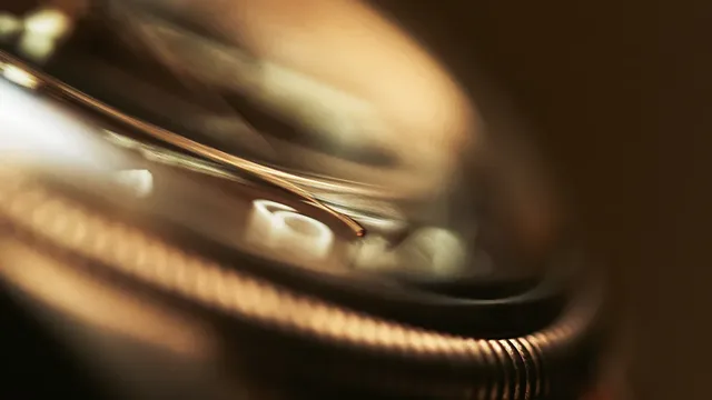 Oris_BigCrown_Bronze_PointerDate_bezelCU_1000