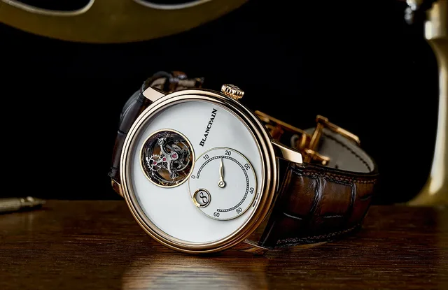 Blancpain_Villeret_Tourbillon_reclining_1000