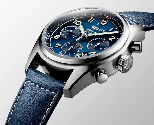 Longines Spirit Chronograph - side