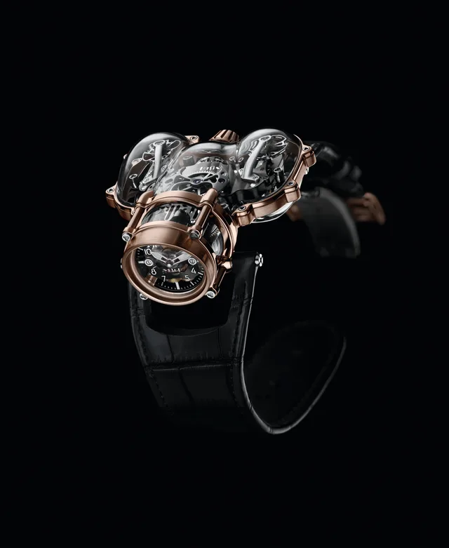 MBandF_HM9_SV_RG_Black_Front_HRES_CMYK