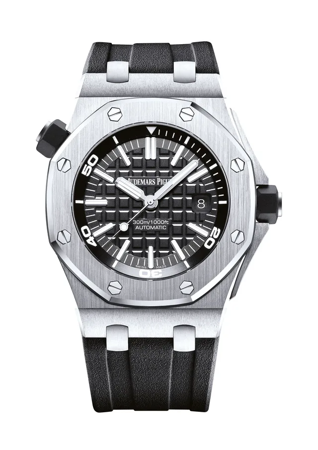 AP_Royal_Oak_Offshore_Diver_front_1000