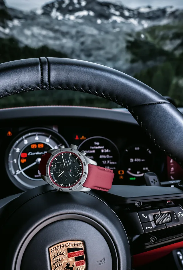 Porsche_Design_Chronograph_Customized_dashboard_1000