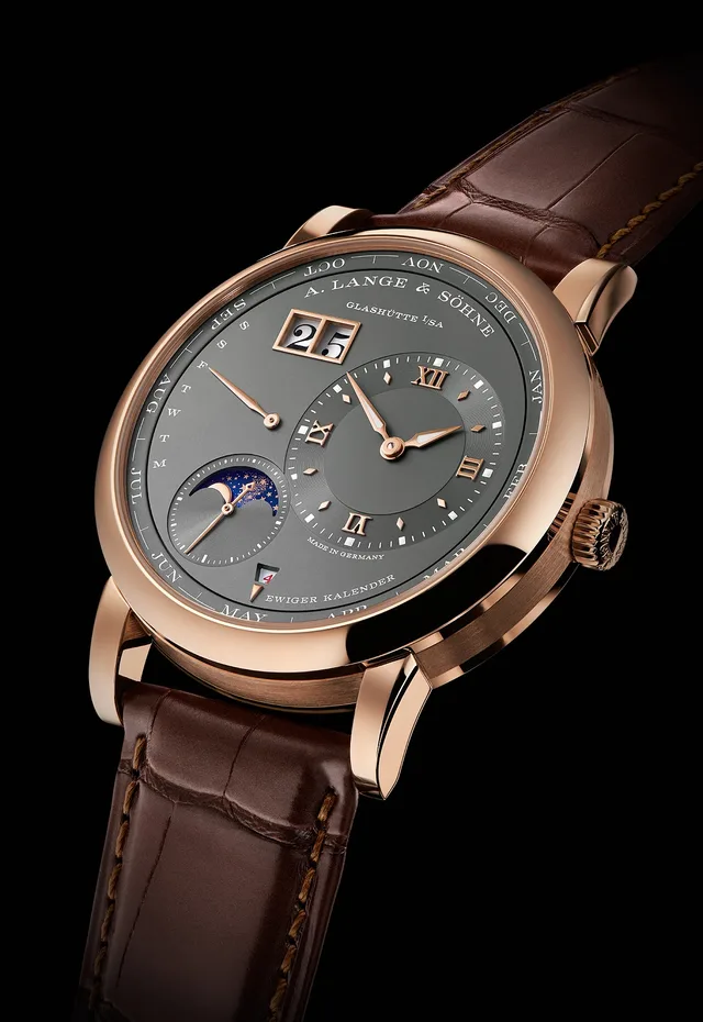 ALS_Lange1_Perpetual_Calendar_RG_angle_1000