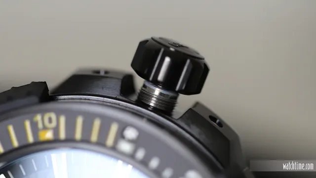 Oris_AquisPro_Cal_400_Crown_2021