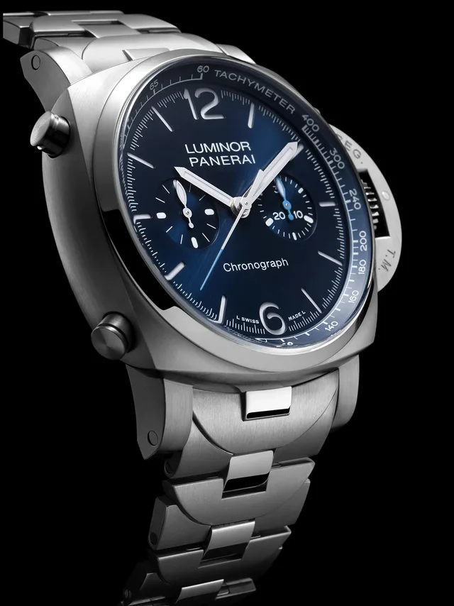 Panerai_Luminor_Chrono_PAM01110_angle_1000
