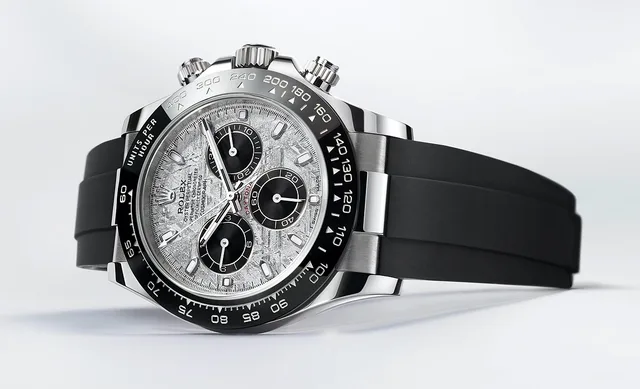 Rolex_Cosmograph_Daytona_Meteorite_reclining_1000