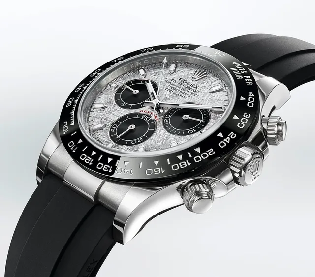 Rolex_Cosmograph_Daytona_meteorite_angle_1000-1
