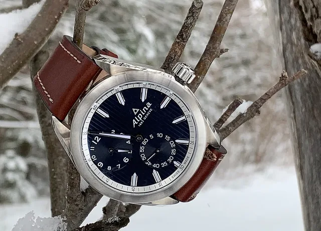 Alpina_Alpiner-Regulator_Automatic_tree_1000