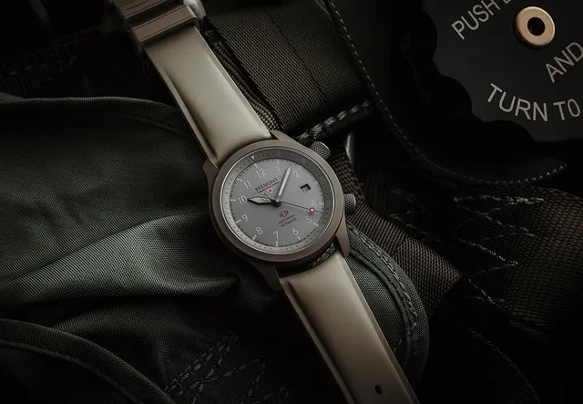 Bremont_MB_Savanna_flat_1000