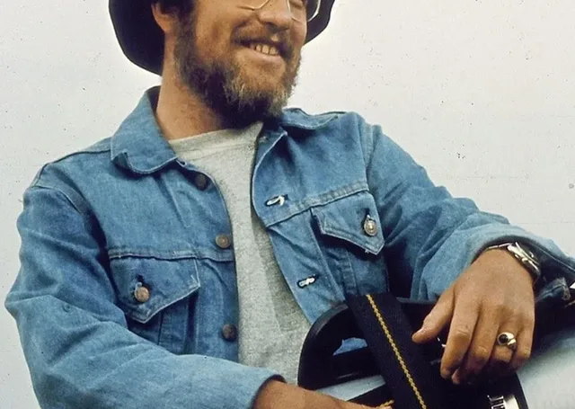 Richard Dreyfuss and his Nautoscaph in Jaws (1975) / Universal Pictures