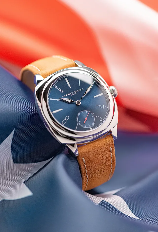 Laurent_Ferrier_Square_California_front_1000