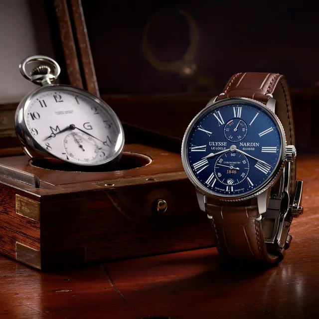 Marine-Torpilleur-Enamel-Blue-with-Marine-Deck-Chronometer-from-1930-1