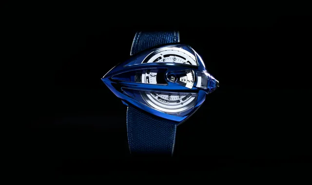 DeBethune_DreamWatch5Tourbillon_Season1_SwizzBeatz_Full_Light_25