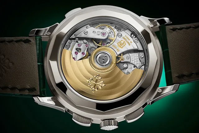 Patek_Philippe_Ref_5930P_001_back_1000