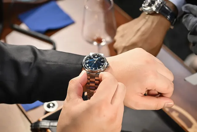 WTNY_2021_Breguet_wrist_1000