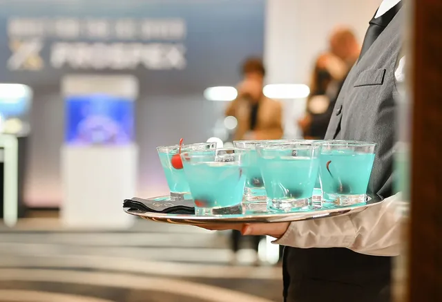 WTNY_2021_cocktails_tray_1000