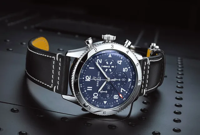 Breitling-Super-AVI-Tribute-to-Vought-F4U-Corsair_1000