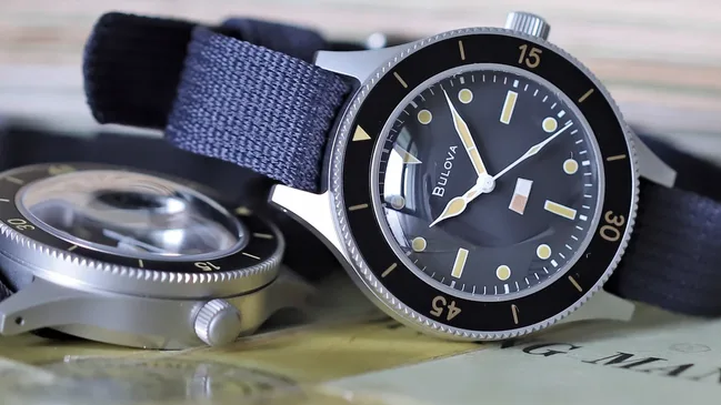 Bulova_MilShips-reclining_FI