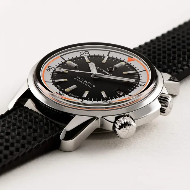 square-SherpaWatches_UltraDive_01_A5-2048x1444-1