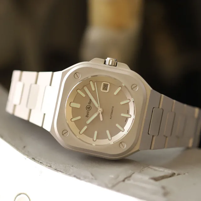 Bell_Ross_BR_05_Horolum_Featured_Paris_2021