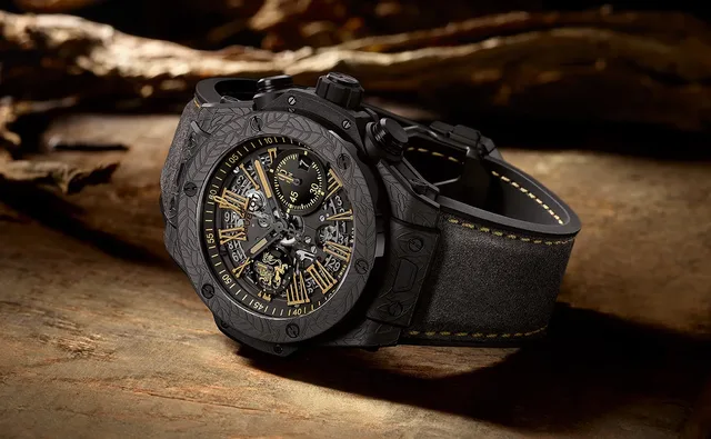 Hublot_Big-Bang-Arturo-Fuente-Ceramic_reclining_1000