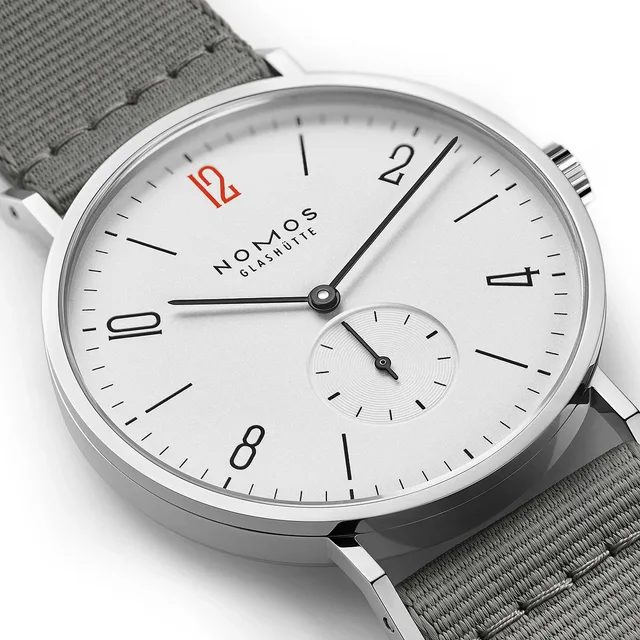 NOMOS Tangente 38-50-ans-MSF