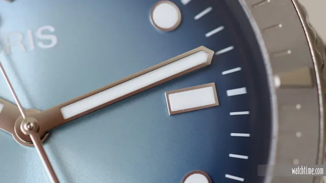 Oris_Divers_Sixty_Five_Chronos_Edition_Dial_2_2022
