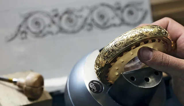 Vacheron_Constantin_Les_Cabinotiers_Vermeer_case-decoration_1000