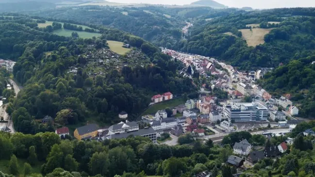 Glashuette_town-1024x739