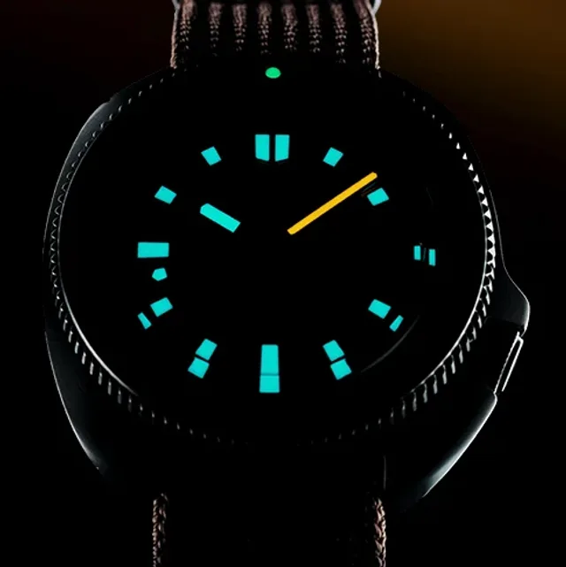 Seiko_Prospex_The_Black_Series_Lume_shot