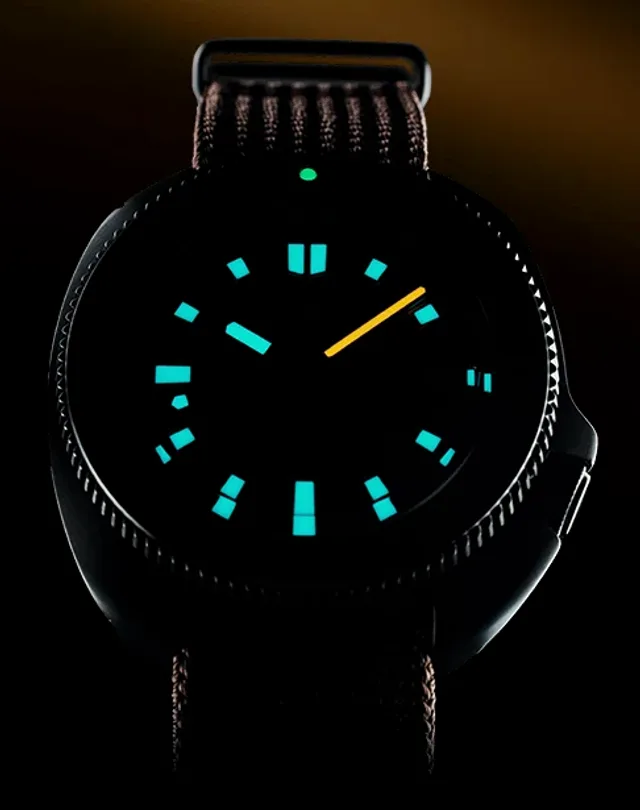 Seiko_Prospex_The_Black_Series_Lume_shot