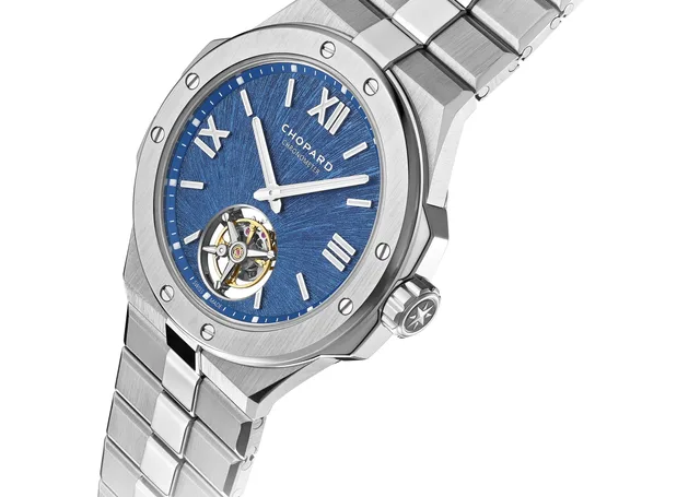 298616-3001_Alpine-Eagle-Flying-Tourbillon-2