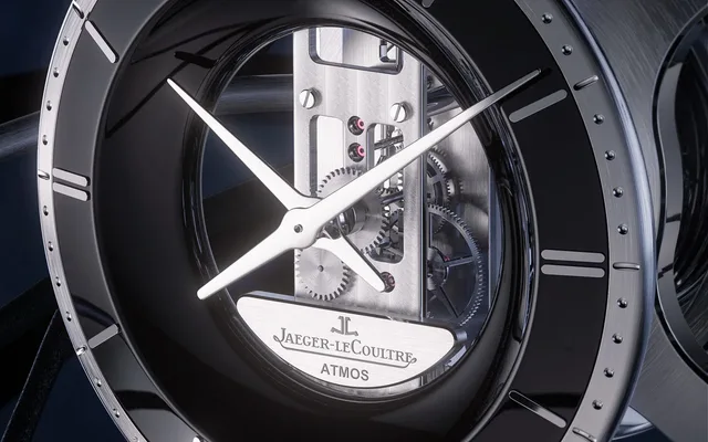 4-Jaeger-LeCoultre-Atmos-Infinite_closeup_4.5