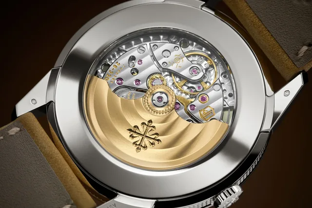 Patek Philippe, PP-5226G_001_DET