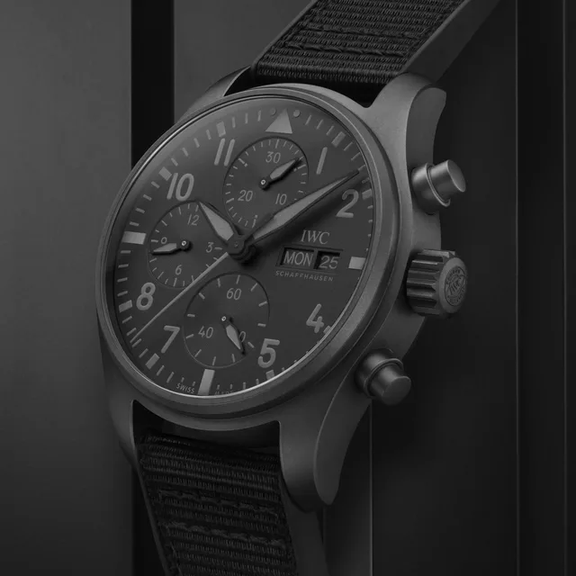 iw388106-detail-front-2