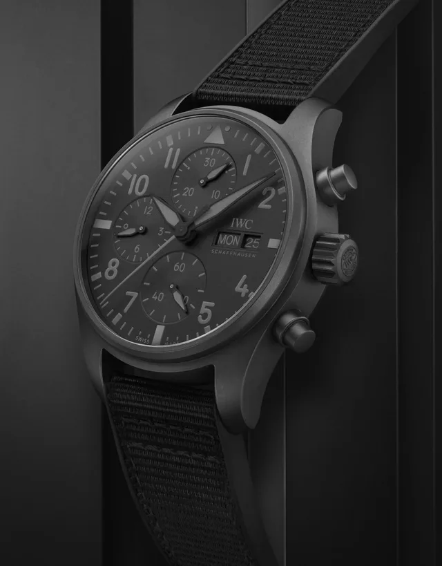 iw388106-detail-front-2
