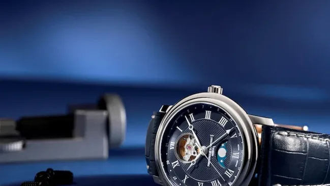 2022_Frederique_Constant_FC-335MCNW4P26_Classics_Heart_Beat_Moonphase_Date_HD (1)