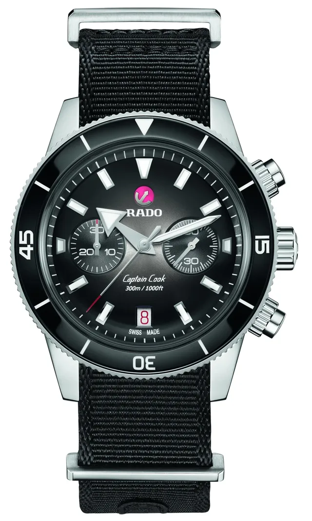 EMBARGO-01-06-2022_Rado_Captain-Cook-Chronograph_R32145158_Textilband_UVP-3900-EUR