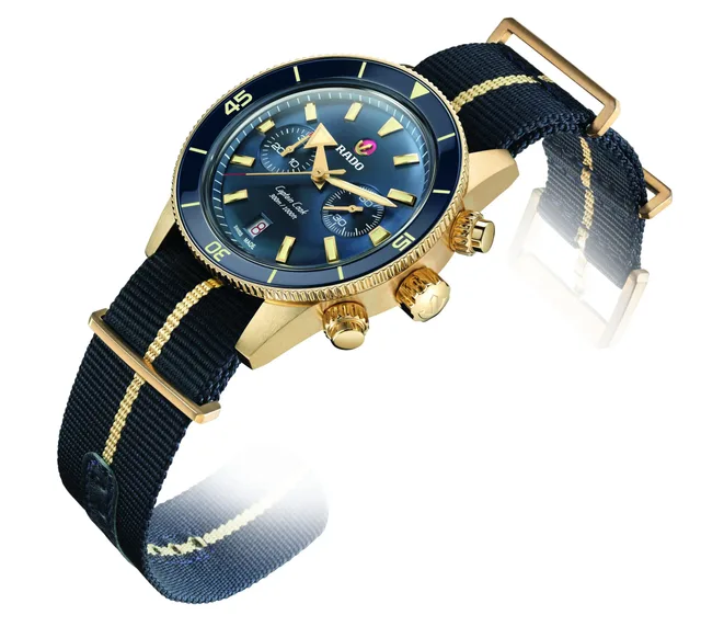 EMBARGO-01-06-2022_Rado_Captain-Cook-Chronograph_R32146208_det1