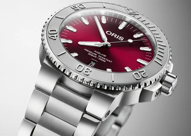 01 733 7730 4158-07 8 24 05PEB - Aquis Date