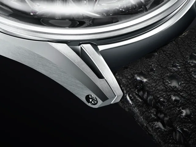 SLGT003_lug_trim