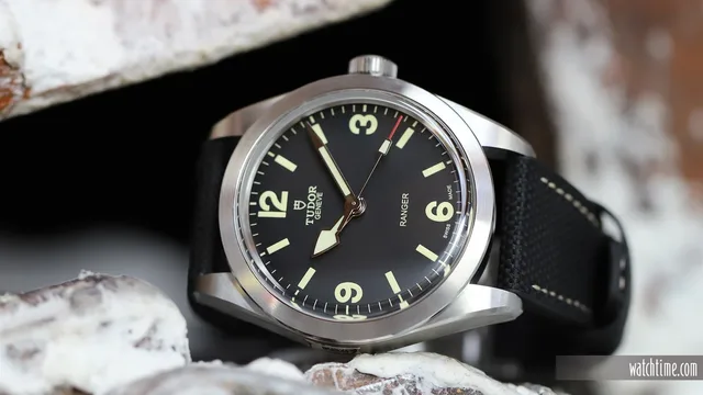 Tudor_Ranger_Strap_Frontal_2022