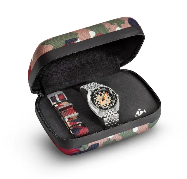 DOXA_Army_Box1