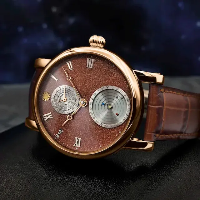 PR CVDK Planetarium Dunes of Mars posed left rose gold RGB