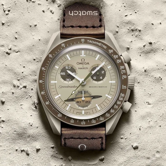 Swatch_Bioceramic_MoonSwatch_SATURN_ambiance-edited-1
