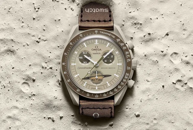 Swatch_Bioceramic_MoonSwatch_SATURN_ambiance-edited