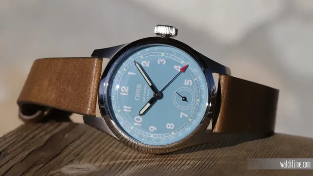 Oris_Cal_473_Big_Crown_Pointer_Date_Frontal_2023