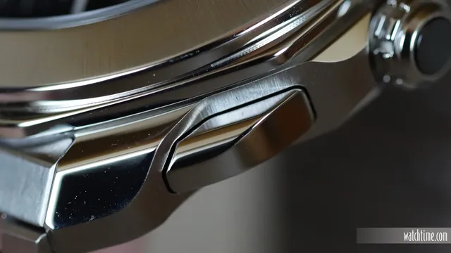Bulgari_Octo_Roma_Chronograph_Black_Dial_Pusher_Geneva_2023